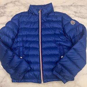 Moncler Boys Tarn Lightweight Down Insulated Jacket with concealed nylon hood.